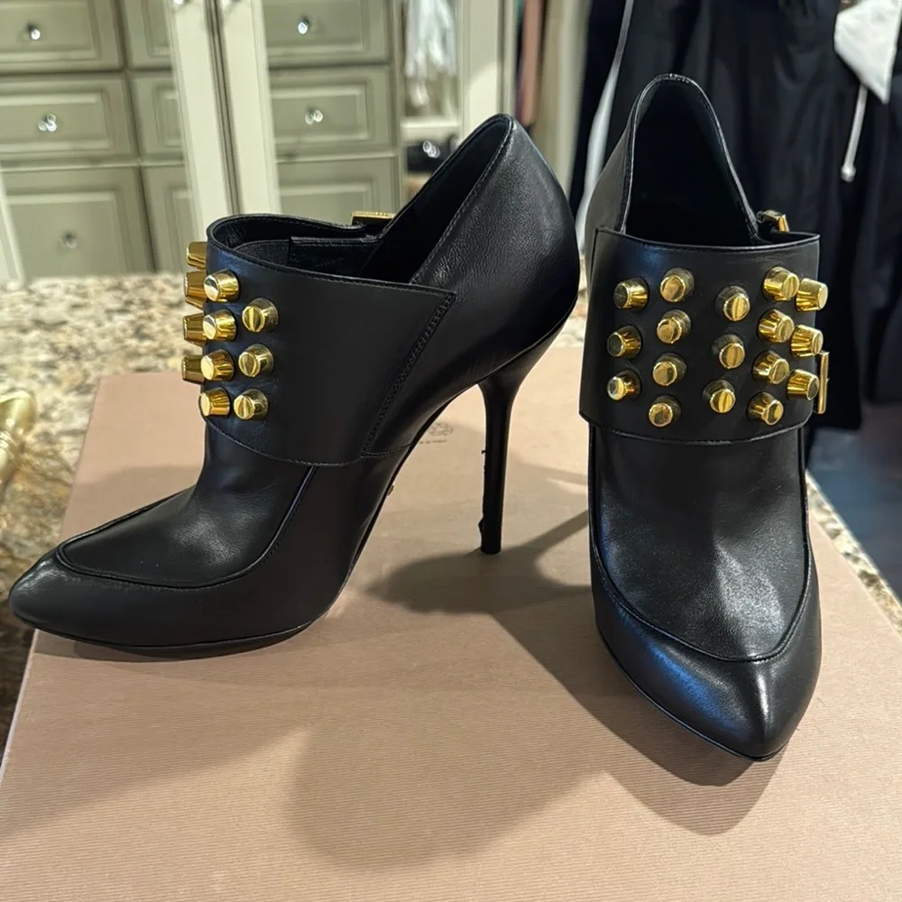 Gucci Black and Gold Studded Heels - Picture 3 of 3
